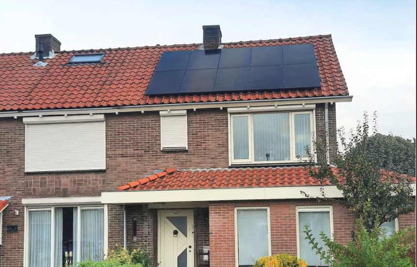 foto zon op woudenberg zonnepanelen dak woudenberg.jpg